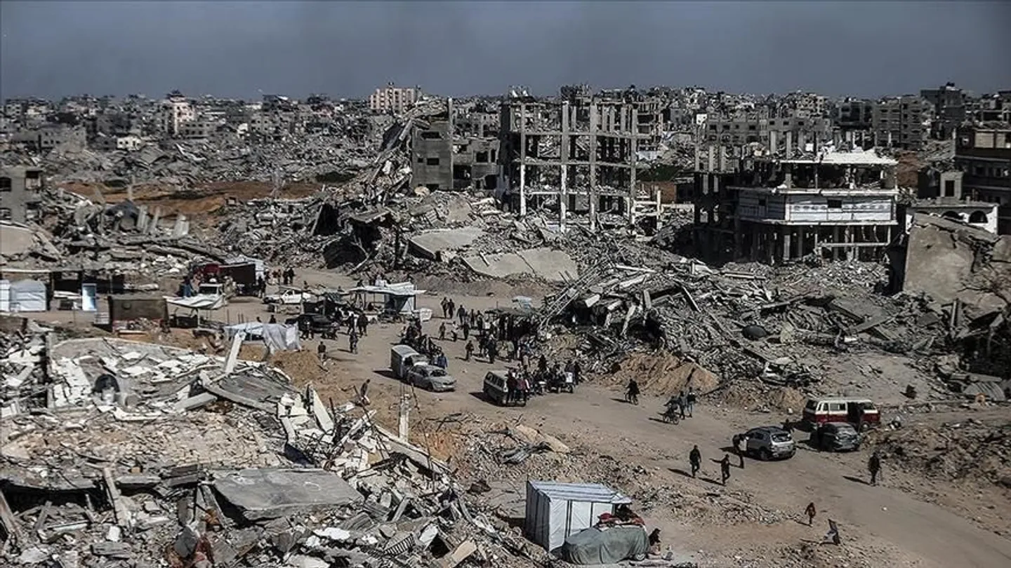 Ministri izraelit thotë se plani për t’i dëbuar palestinezët nga Gaza 'ende në tryezë'